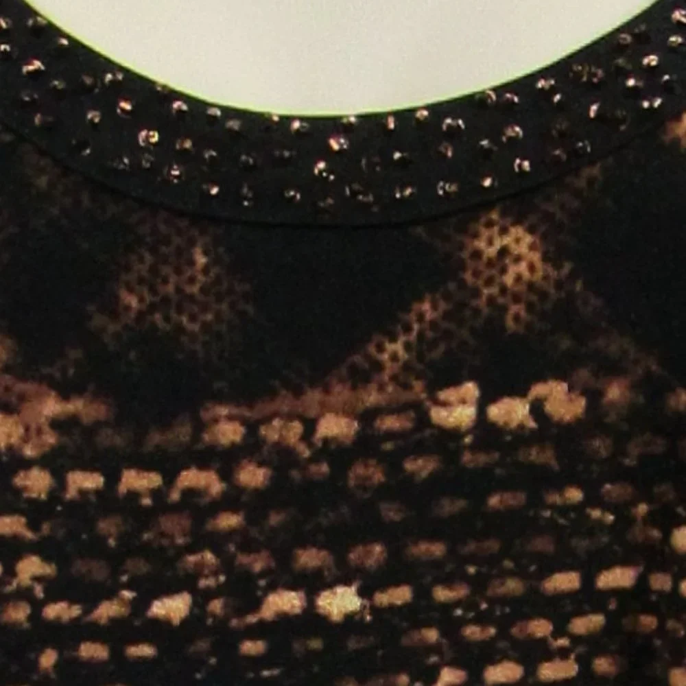 Women's | Liz Claiborne | Large | Top | Snakeskin Pattern - Picture 4 of 5